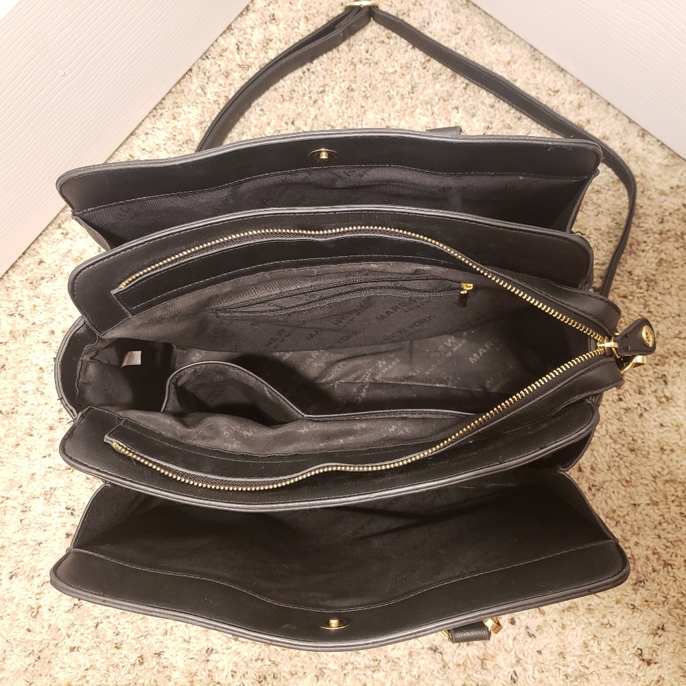 Purse - Picture 4 of 8